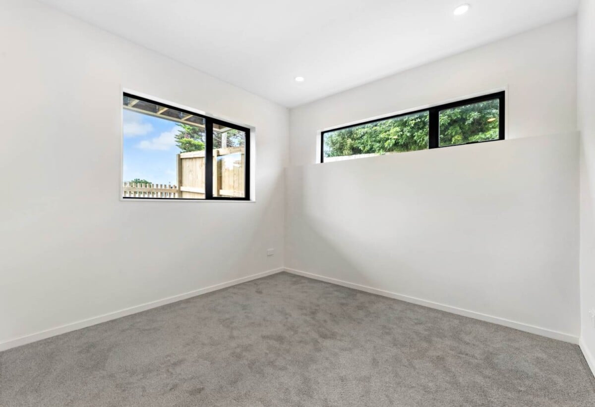 10-Year Halo Building Warranty Insurance,, Brandnew 3 beds 3 baths home with garage, close to Henderson Shopping Complex, WestWave, schools, train station, public transport, and motorway access, 0.4 km to Henderson School, 1/300 Great North Road, Henderson, Auckland