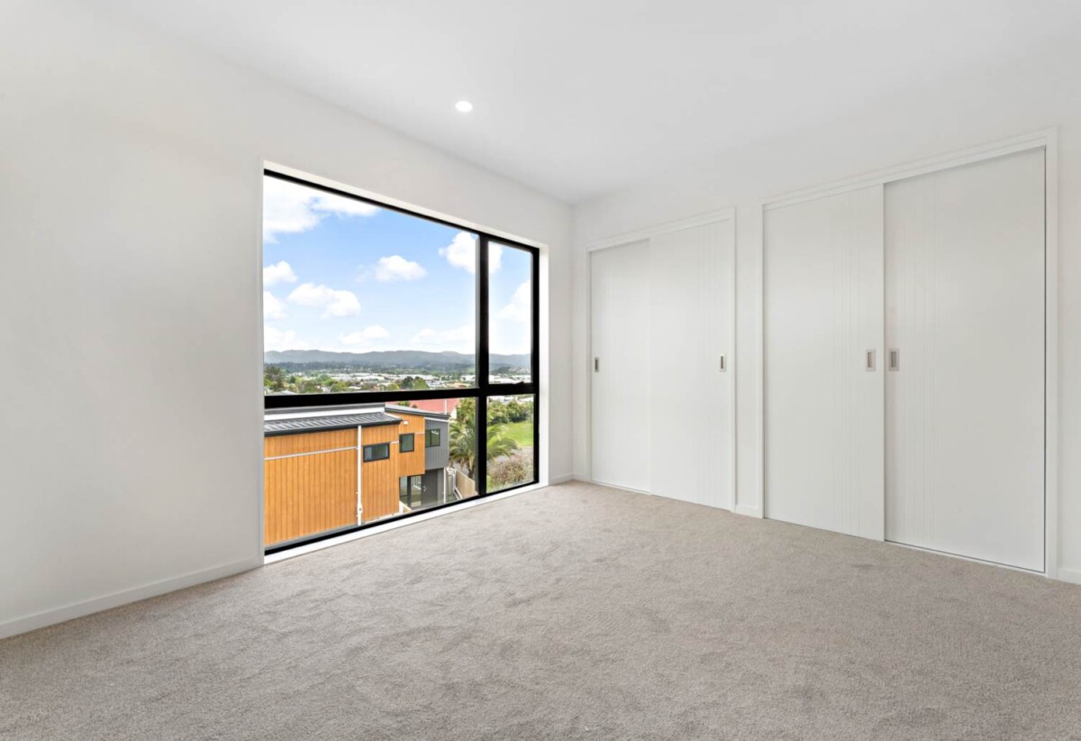 10-Year Halo Building Warranty Insurance, Brandnew 3 beds 3 baths home with garage, close to Henderson Shopping Complex, WestWave, schools, train station, public transport, and motorway access, 0.4 km to Henderson School, 3/300 Great North Road, Henderson, Auckland