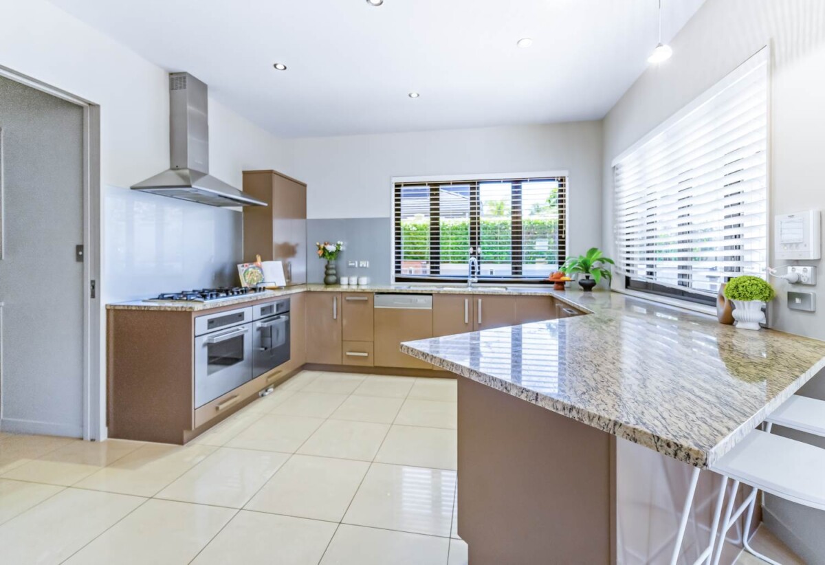 Macleans College zone, 5 beds 3 baths house with triple garage on 600m2 section, a heated pool, spa, and covered terrace with a full outdoor kitchen, close to local beaches, reserves, and Howick Village, 0.4 km to Mellons Bay School, 16 Tranquility Rise, Mellons Bay, Auckland