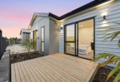 Brandnew standalone 5 beds 3 baths house with double garage on 329m2 section, including 2 ensuites, close to schools, shops, motorway access, 0.8 km to Opaheke School, 36 Furlough Road, Papakura, Auckland