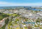 Brandnew standalone 4 beds 2.5 baths home with garage, close to Mt Wellington Domain, Skateland Roller Skating, Extreme Edge Rock climbing, shops, supermarkets, schools, Lot 3/31 Mountain Road, Mt Wellington, Auckland