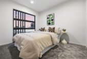 Brandnew standalone 4 beds 2.5 baths home with garage, close to Mt Wellington Domain, Skateland Roller Skating, Extreme Edge Rock climbing, shops, supermarkets, , schools, 31 Mountain Road, Mt Wellington, Auckland