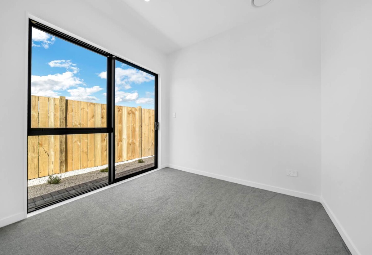 Brandnew 4 beds 3 baths house with double garage and 1 bed granny, Central air conditioning, moments from parks, top schools, shops, and easy motorway access, 12 Pupu Crescent, Opaheke, Auckland