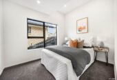 Brandnew 3 beds 2.5 baths house with double garage on 541m2 section, 0.5 km to Sunnyvale School, 1 km to Bruce McLaren Intermediate School, 1.7 km to Henderson High School, 78 Sungrove Rise, Sunnyvale, Auckland