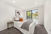 Brandnew 3 beds 2.5 baths house with double garage on 541m2 section, 0.5 km to Sunnyvale School, 1 km to Bruce McLaren Intermediate School, 1.7 km to Henderson High School, 78 Sungrove Rise, Sunnyvale, Auckland