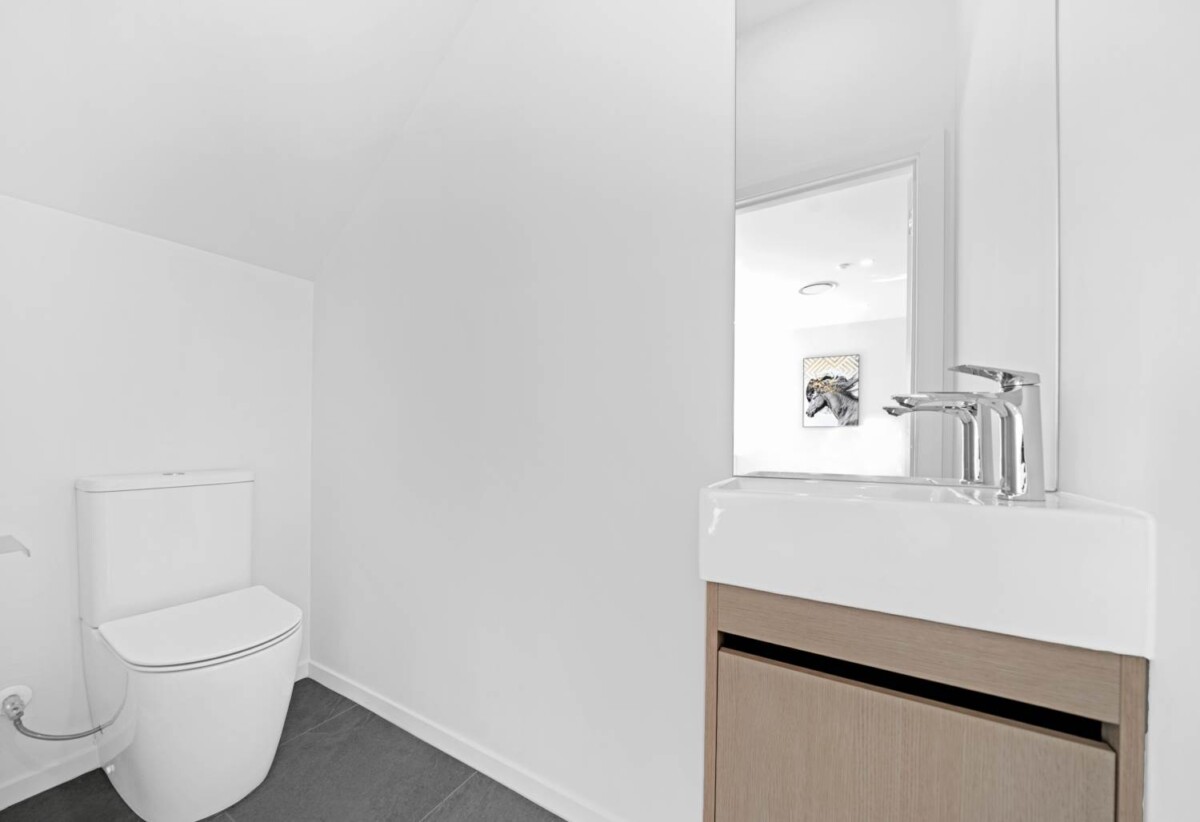 Brandnew 4 beds 2.5 baths house with garage, close to to schools, parks, and local amenities, 8 Kaititiko Road, Karaka, Auckland