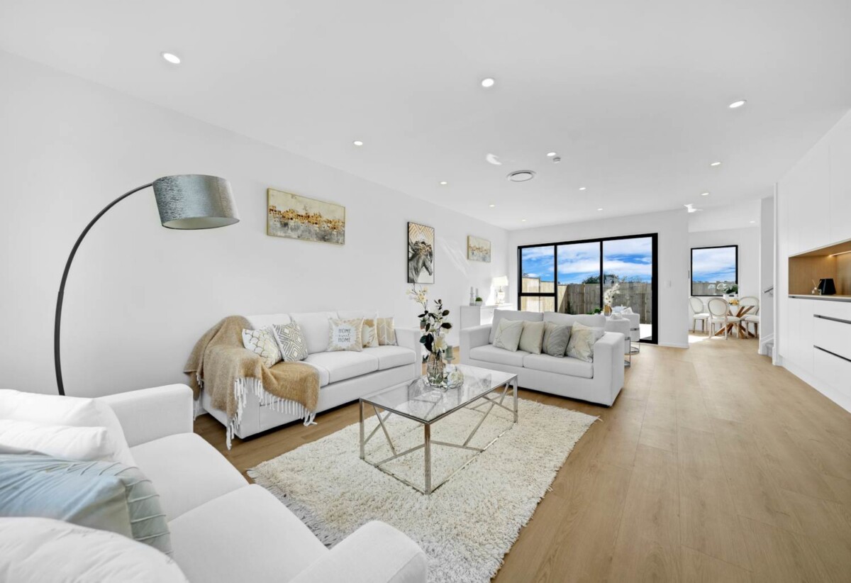 Brandnew 4 beds 2.5 baths house with garage, close to to schools, parks, and local amenities, 8 Kaititiko Road, Karaka, Auckland