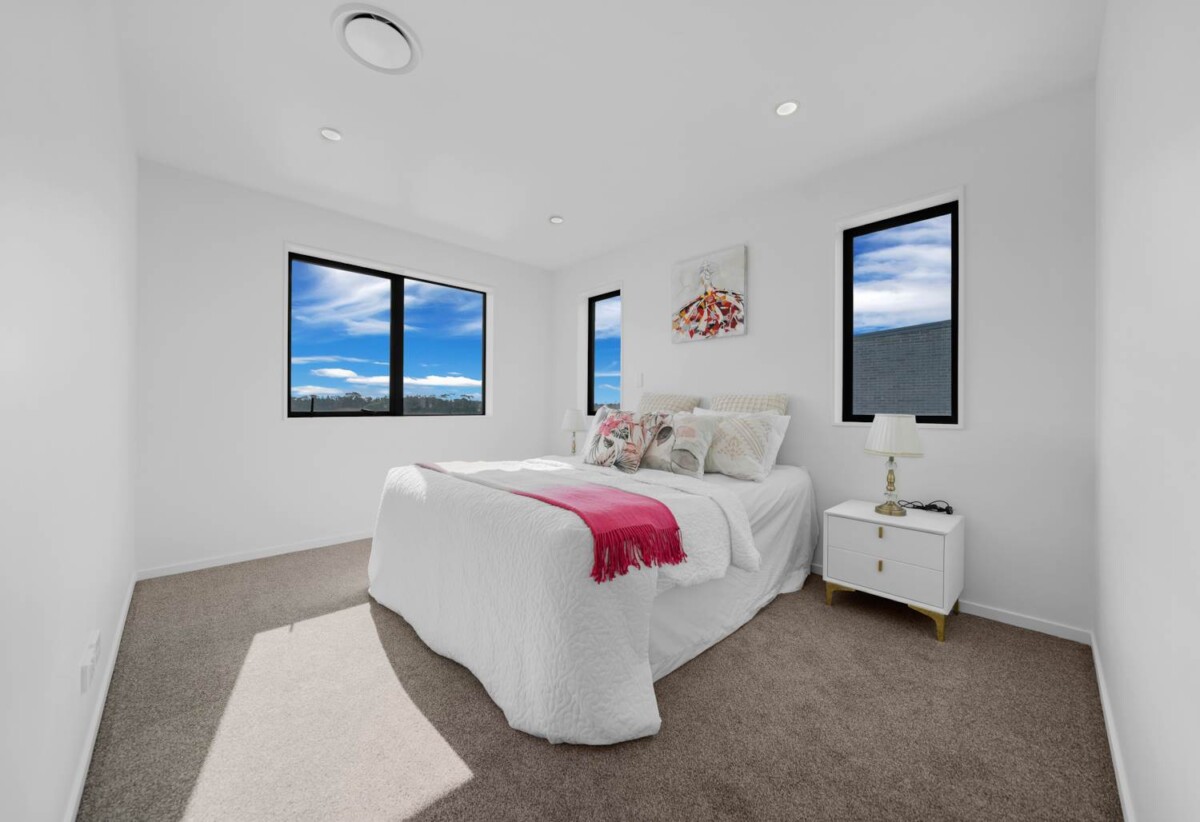 Brandnew 4 beds 2.5 baths house with garage, close to to schools, parks, and local amenities, 8 Kaititiko Road, Karaka, Auckland