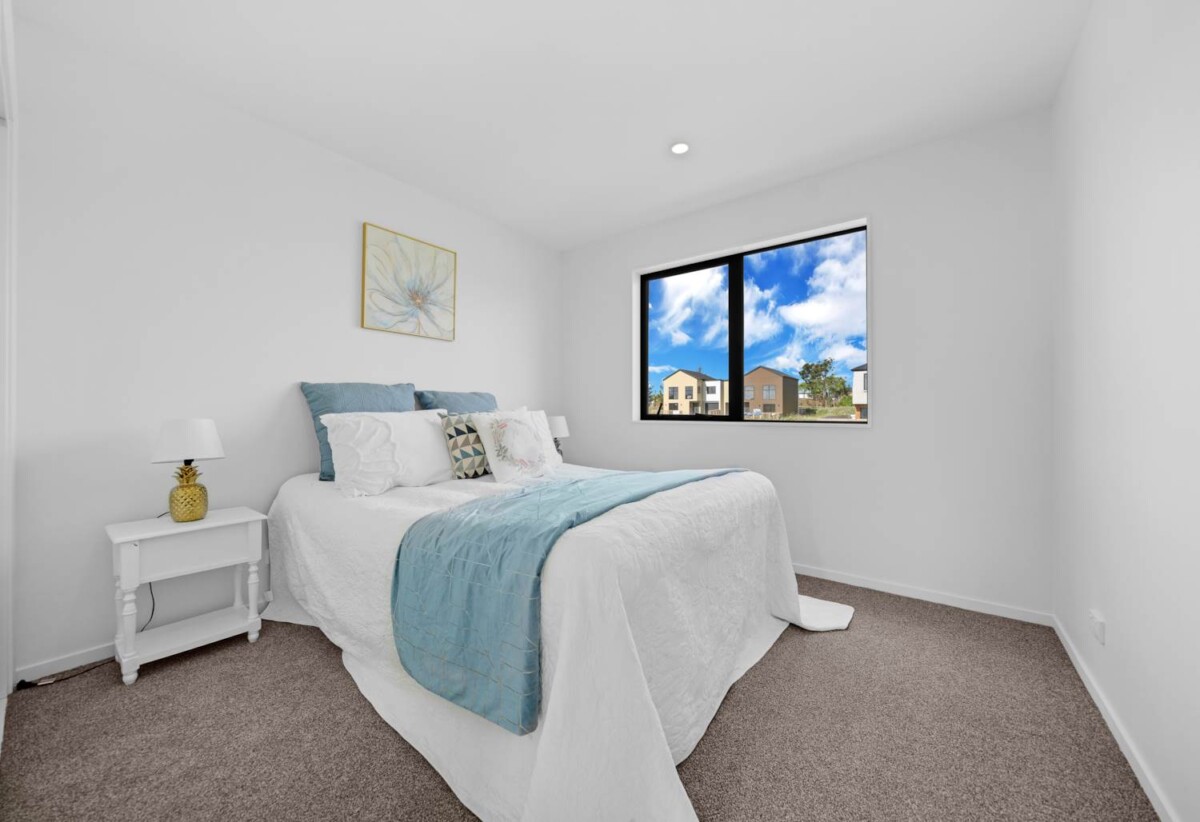 Brandnew 4 beds 2.5 baths house with garage, close to to schools, parks, and local amenities, 8 Kaititiko Road, Karaka, Auckland