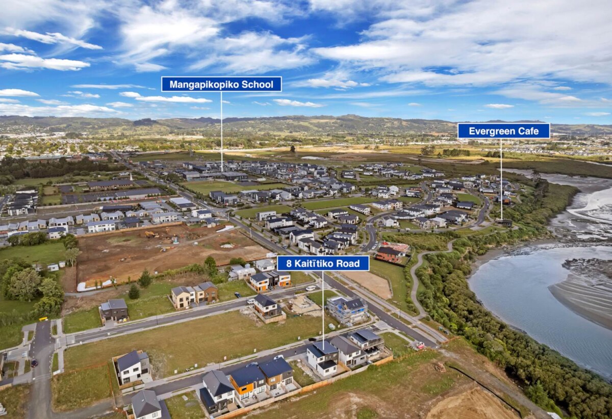 Brandnew 4 beds 2.5 baths house with garage, close to to schools, parks, and local amenities, 8 Kaititiko Road, Karaka, Auckland