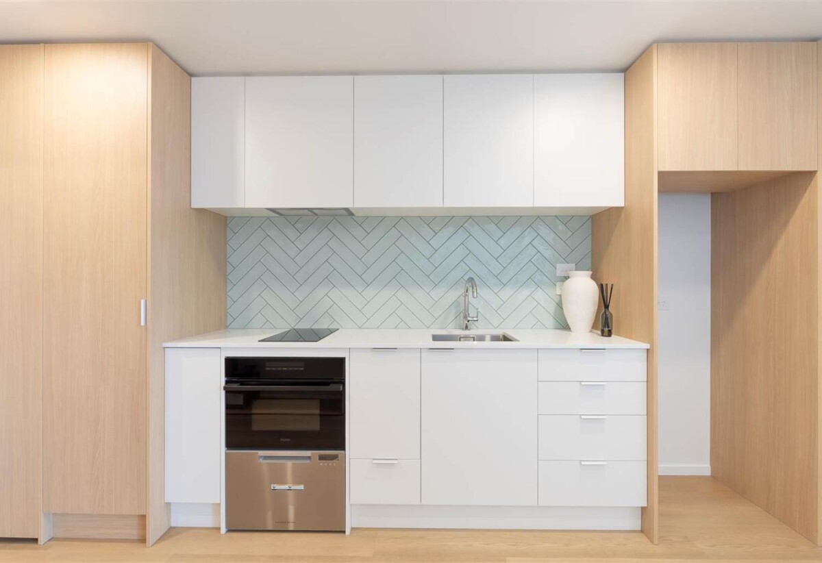 Approx. 56 m² internal + 24m² landscaped deck, 1 bed 1 bath apartment wit car park, close to schools, parks, shops, motorway access, 0.8 km to Waterview School, Unit G6/2A Te Ara Taurapa, Pt Chevalier, Auckland