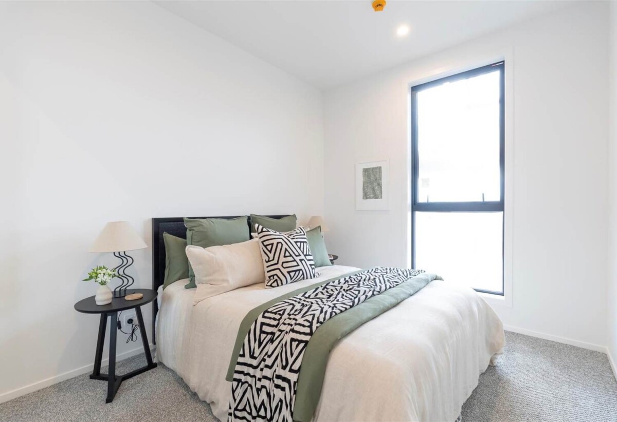Approx. 56 m² internal + 24m² landscaped deck, 1 bed 1 bath apartment wit car park, close to schools, parks, shops, motorway access, 0.8 km to Waterview School, Unit G6/2A Te Ara Taurapa, Pt Chevalier, Auckland