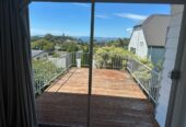 For rent, 6 to 9 months Short term rental, 4 beds 2 baths house with 2 carports, ,available now, 12 Copperfield Terrace, Mellons Bay, Auckland