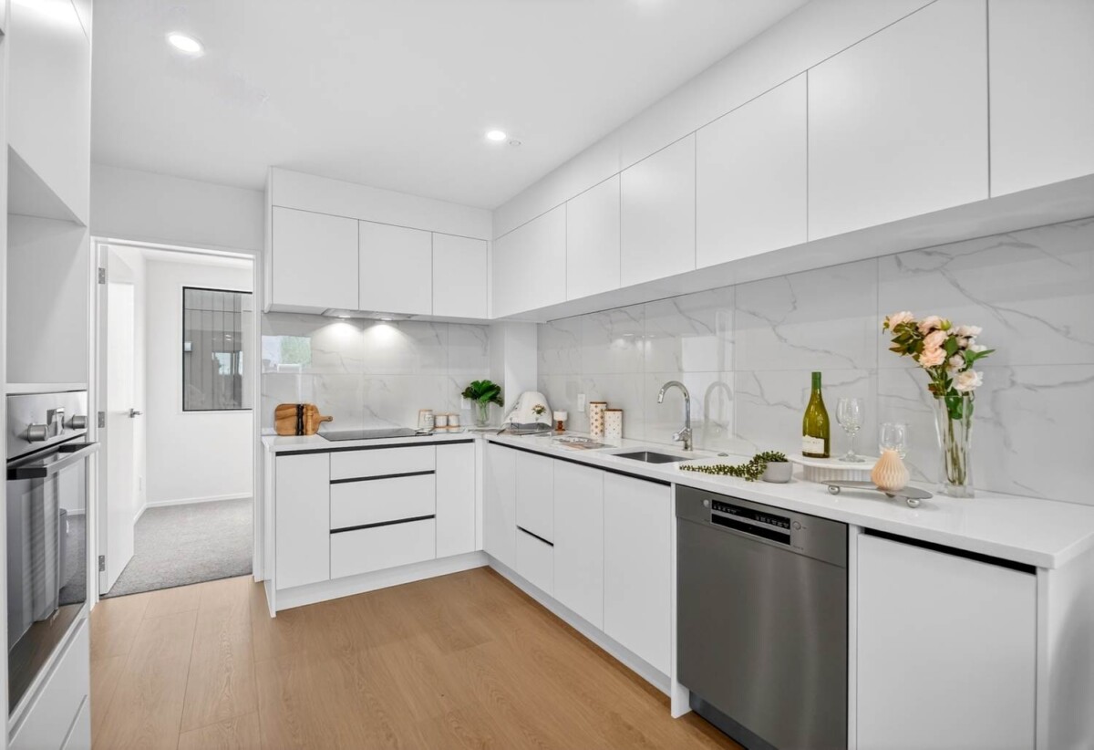 Inquiries over 600k, 10-Year Master Build Warranty, Brandnew Freehold 3 beds 2 baths home with car park, Just 3 minutes’ drive to the Takanini Town Centre., close to schools, parks, shops, motorway access, Lots 1-8/239 Porchester Road, Takanini, Auckland