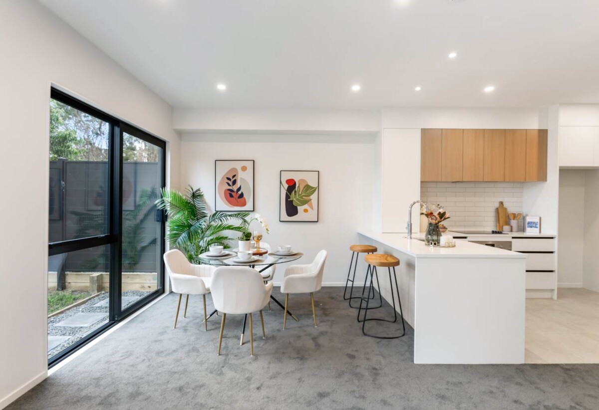 Standalone 4 beds 2.5 baths home with garage on 150m2 section, Walking distance to Rosehill College and Rosehill Intermediate, easy motorway access, Close to local shops and amenities, 3/31 Goodwin Drive, Papakura, Auckland