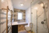 213m2 Brandnew brick and weatherboard 5 beds 3 baths house with 2 beds granny and double garage on 619m2 section, close to school, supermarket, motorway access, 1.2 km to Pokeno School, 15 Piedmonte Avenue, Pokeno,
