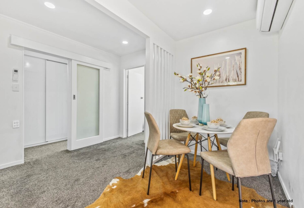 Fully Renovated & Move-In Ready, 4 beds 2 baths house on 724m2 section, with RC approved to subdivide while keeping the existing home, Close to local schools, shops, public transport, and parks, 133 Dominion Road, Papakura, Auckland