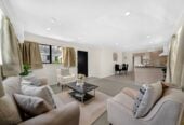 Brick and tile 3 beds 2 baths house with double garage on 413m2 section, close to schools, shops, motorway access, 1.1 km to Papatoetoe South School, 86A Pah Road, Papatoetoe, Auckland