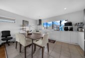 Motivated overseas vendor, 150m2 concrete structured 4 beds 2 baths home with garage, only 2-5 minutes’ walk to kindergarten, playground, bus/train station, grocery shops, LynnMall shopping centre, New Lynn Primary School, 22/6 Ambrico Place, New Lynn, Auckland