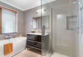 Brick and tile 4 beds 2 baths houe with double garage on 645m2 section, close to schools parks, shopping centres, zoned for Baverstock Oaks School, Mission Heights Junior College, and Ormiston Senior College, 11 Elwyn Close, Flat Bush, Auckland