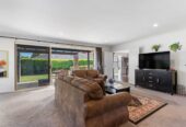 Brick and tile 4 beds 2 baths houe with double garage on 645m2 section, close to schools parks, shopping centres, zoned for Baverstock Oaks School, Mission Heights Junior College, and Ormiston Senior College, 11 Elwyn Close, Flat Bush, Auckland
