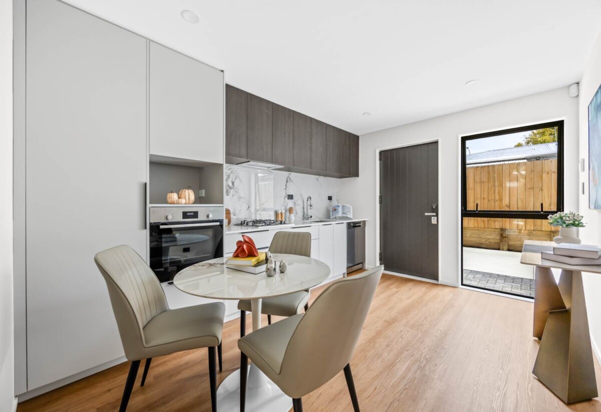 Must SELL, Brandnew standalone 3 beds 1.5 baths home with garage, close to schools, beach, supermarkets, shops, Lots 1-4/4 Bettina Place, Manurewa, Auckland