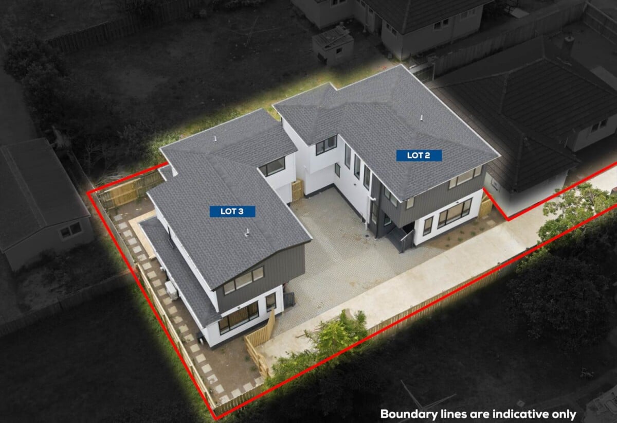 Affordable Standalone New 4 beds 3 baths home with garage, close to schools, shopping centre, waterfront park, motorway access, 0.6 km to Panama Road School, Lot 3/75 Jolson Road, Mt Wellington, Auckland
