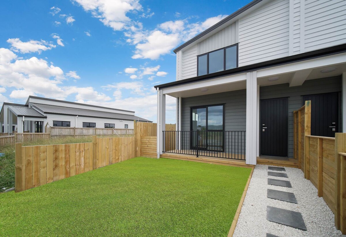 148m2 Brandnew freehold 4 beds 3 baths home with 2 car parks on 282m2 section, 1 bed ensuite ground floor, reserves, walkways, and local amenities right on your doorstep, easy motorway access, 2 Kaapehu Street, Karaka, Auckland
