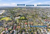 Macleans College zone, 4 beds 3 baths house with double garage and private swimming pool, close to schools, beach parks, golf club, 1.3 km to Macleans College and Bucklands Beach Intermediate, 22A Eastern Beach Road, Eastern Beach, Auckland
