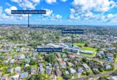 Rangitoto College zone, 5 beds 3 baths house with sea views, double garage on 562m2 section, close to schools, shops, beach, 0.2 km to Browns Bay School, 15a Korotaha Terrace, Rothesay Bay, Auckland
