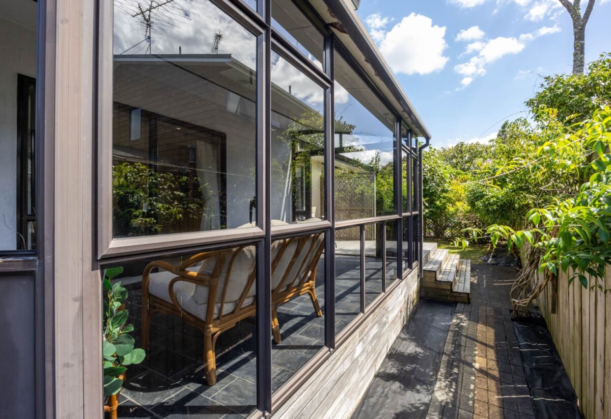 Building Report available., Renovated 3 beds 2 baths house with double garage, walks to shops, schools, 0.6 km to Northcote Intermediate School and Willow Park School, 9 Eban Avenue, Hillcrest, Auckland