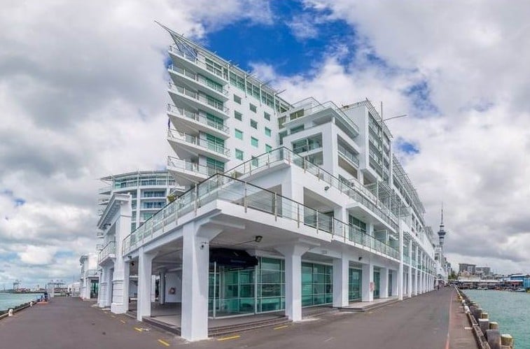 Auckland Girls’ Grammar School zone, 51m2 1 bed 1 bath apartment, 2.1 km to Auckland Girls’ Grammar School, 62/139 Quay Street, City Centre, Auckland