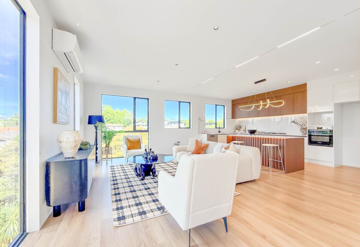 260m² Brandnew 5 beds 3.5 baths house with double garage on 448m2 section and views, Dual Kitchens, Close to schools, parks/coastal walks, shops, 8 Mara Waina Place, Swanson, Auckland