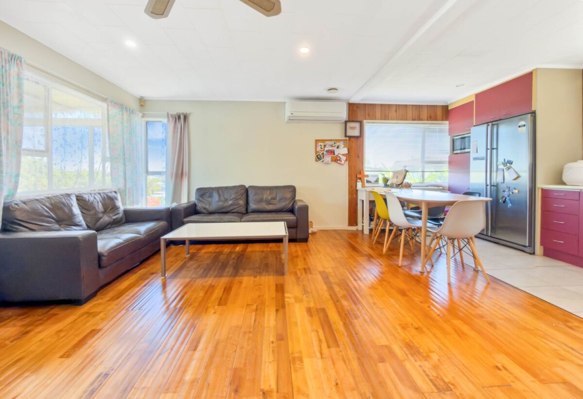 3 beds house on 811m2 section, Huge approx. 60 sqm garage, formerly used for auto services, Approx. 200+ metres to motorway access, Walk across the road to Royal Heights Shopping Centre, supermarket, and local shops, Massey High School zone, 62 Widmore Drive, Massey, Auckland