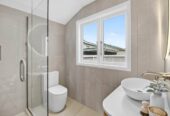 Renovated 3 beds 2 baths house with sea views, Prime Beach-End Location – Steps from the sand, local cafes, Point Chevalier School, parks, and sports facilities, 0.7 km to Pt Chevalier School, 10 Joan Street, Pt Chevalier, Auckland