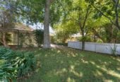 3 beds 2 baths home with carport, close to schools, Royal Oak Shopping Centre, 0.4 km to Royal Oak School, 1/93 Pah Road, Epsom, Auckland