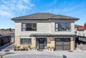 5 beds 3.5 baths house, close to schools, shops shopping centre, airport, motorway access, 0.5 km to Puhinui School, 12 Ranfurly Road, Papatoetoe, Auckland