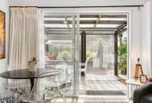 For rent, 1 bedroom fully furnished (Can be unfurnished) unit with car park, Pets negotiable. Suit up to two people, available now, 2/14 Argyle Street, Herne Bay, Auckland