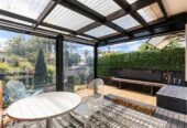 For rent, 1 bedroom fully furnished (Can be unfurnished) unit with car park, Pets negotiable. Suit up to two people, available now, 2/14 Argyle Street, Herne Bay, Auckland