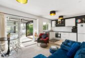 For rent, 1 bedroom fully furnished (Can be unfurnished) unit with car park, Pets negotiable. Suit up to two people, available now, 2/14 Argyle Street, Herne Bay, Auckland