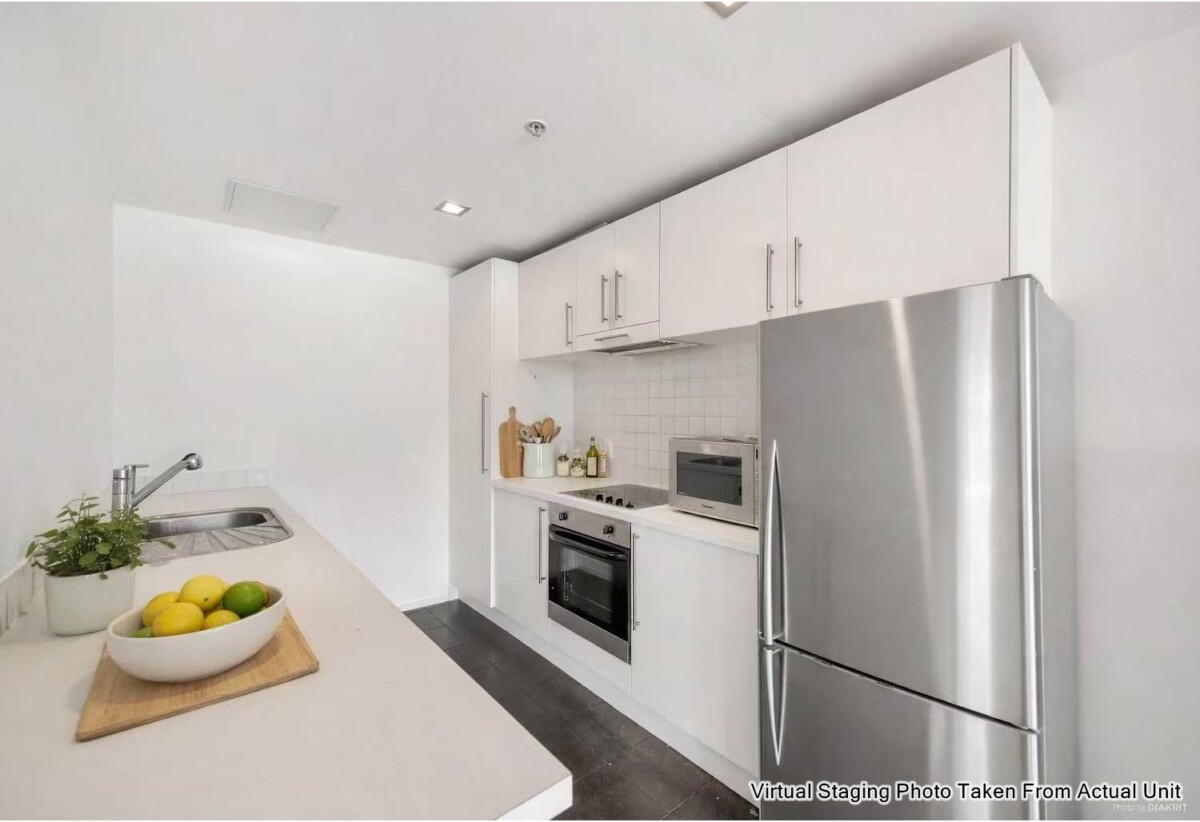 Double Grammar school zone, 97m2 leasehold 3 beds 1 bath 2 car parks apartment, 0.8 km to Auckland Girls’ Grammar School, 1.6 km to Auckland Grammar, 4A/54 Liverpool Street, City Centre, Auckland