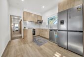 3 beds 1 bath house with garage, Walk to local shops, schools, and parks, 0.3 km to Papatoetoe West School, 52 Station Road, Papatoetoe, Auckland