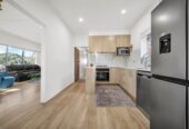 3 beds 1 bath house with garage, Walk to local shops, schools, and parks, 0.3 km to Papatoetoe West School, 52 Station Road, Papatoetoe, Auckland