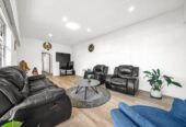 3 beds 1 bath house with garage, Walk to local shops, schools, and parks, 0.3 km to Papatoetoe West School, 52 Station Road, Papatoetoe, Auckland