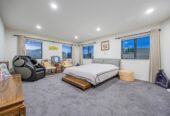 5 beds + large office room 3.5 baths house with double garage and 1 bed granny on 440m2 section, close to schools, shopping centres, golf club, 46 Kurnell Drive, Botany Downs, Auckland