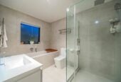 5 beds + large office room 3.5 baths house with double garage and 1 bed granny on 440m2 section, close to schools, shopping centres, golf club, 46 Kurnell Drive, Botany Downs, Auckland
