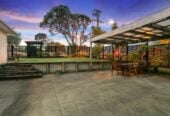 6 beds 3 baths house on 809m2 section, Stunning 180° elevated views, close to schools, parks, shopping centre, motorway access, zoned for Willow Park School, Glenfield Intermediate School, Northcote Intermediate School, Northcote College, 67 Coronation Road, Hillcrest, Auckland