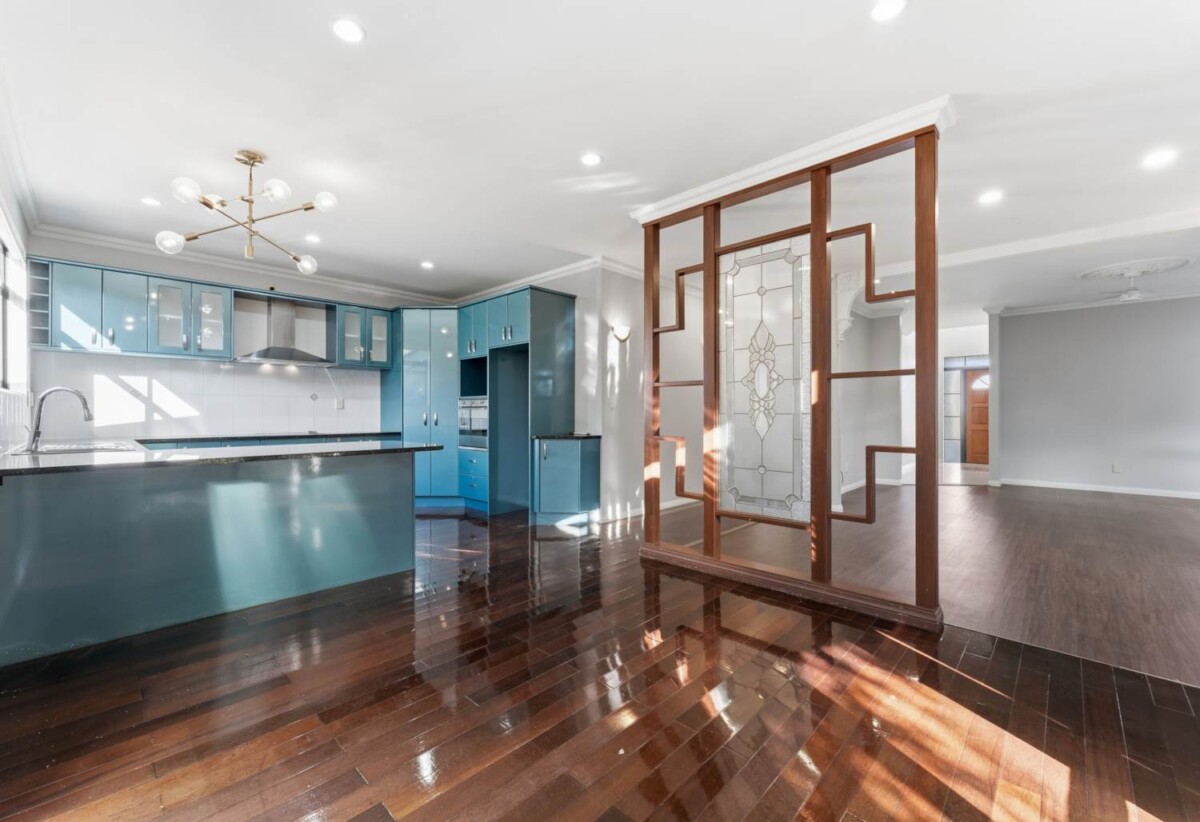 Sea views 5 beds 3 baths house with double garage on 413m2 section, close to schools, shops, motorway access, 0.8 km to Marina View School, 151c Hobsonville Road, West Harbour, Auckland