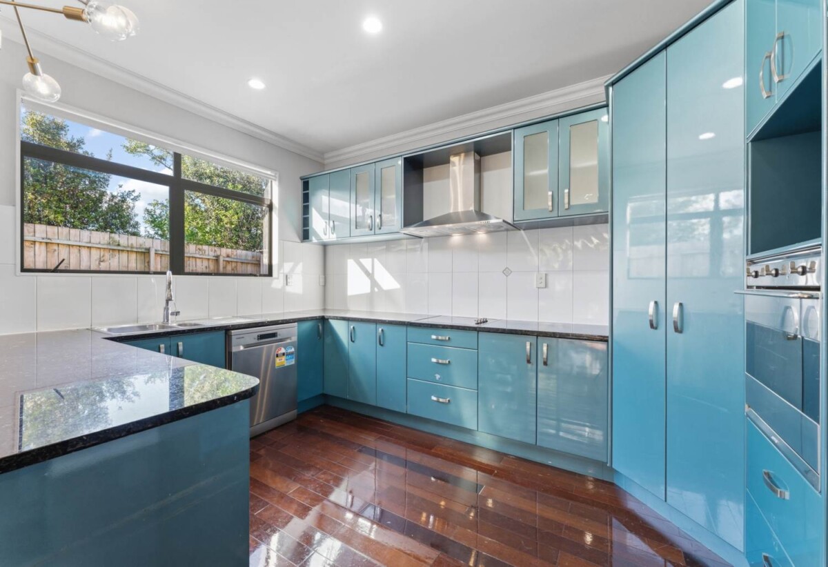 Sea views 5 beds 3 baths house with double garage on 413m2 section, close to schools, shops, motorway access, 0.8 km to Marina View School, 151c Hobsonville Road, West Harbour, Auckland