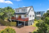 130m2 2 beds 1 bath house with garage, walk to Birkenhead Village cafés, supermarkets, restaurants, gyms, and everyday amenities, school, 0.3km to Birkenhead School, 107A Mokoia Road, Birkenhead, Auckland
